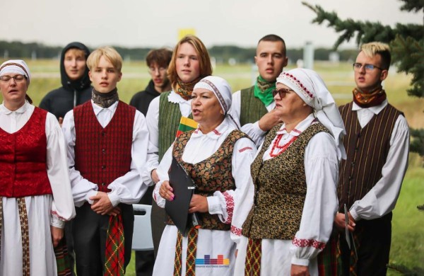 Baltijos kelio ir Juodojo kaspino dienos paminėjimas