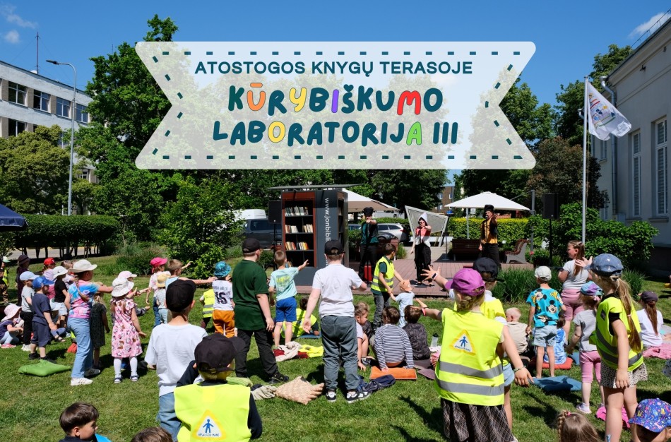 Kai trečiadieniai virsta švente: dešimtoji vasara Knygų terasoje 