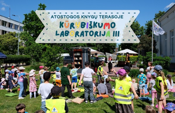Kai trečiadieniai virsta švente: dešimtoji vasara Knygų terasoje 