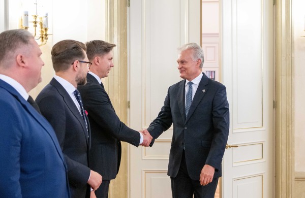 Dėl šalį nusiaubusios audros, Prezidentas aptarė energetikos infrastruktūros atsparumo stiprinimą