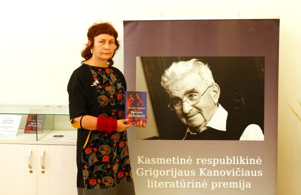 Dešimtoji Grigorijaus Kanovičiaus literatūrinė premija įteikta Sondrai Simanai