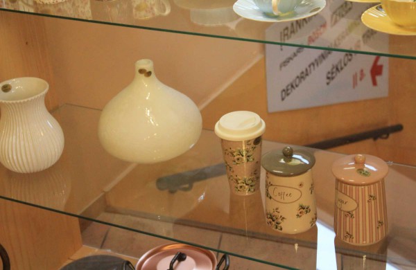 Išskirtinio dizaino ir žinomų ženklų prekės – Jonavoje