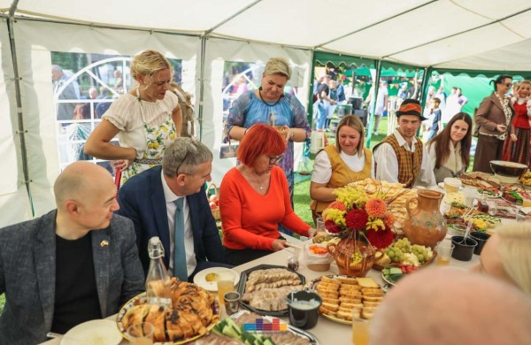Tradicinis „Rudens kermošius“ subūrė jonaviečius