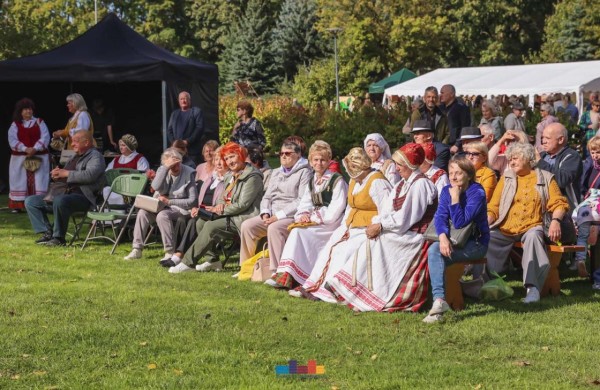 Tradicinis „Rudens kermošius“ subūrė jonaviečius