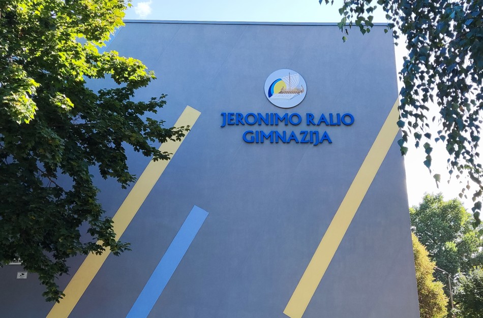 Jeronimo Ralio gimnazija paskirta valstybinių brandos egzaminų bazine mokykla