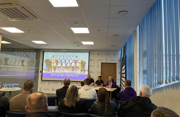 Sezono starte salės futbolo komandos Jonavos ,,VIKINGAI” pristatymas