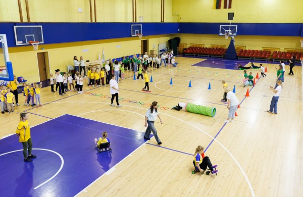 Mažųjų olimpiečių šventėje – judesys, draugystė ir gera nuotaika