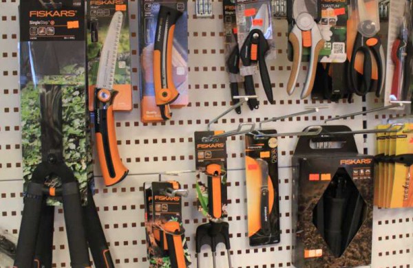 Išskirtinio dizaino ir žinomų ženklų prekės – Jonavoje