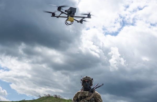 Jonavos ir Kauno gyventojų laukia daugiau karinio transporto ir dronų