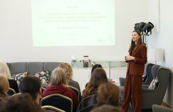Jaunimo vasaros užimtumo programą užbaigė bendras rezultatų aptarimas