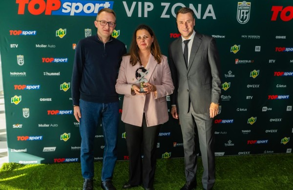 Jonavos „Neries“ mokyklos pedagogė - tarp šiemet pagerbtų Lietuvos masinio futbolo lyderių