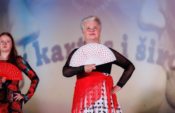Vyresnio amžiaus žmonių savaitė Jonavoje prasidėjo popiete „Per kartas į širdį“