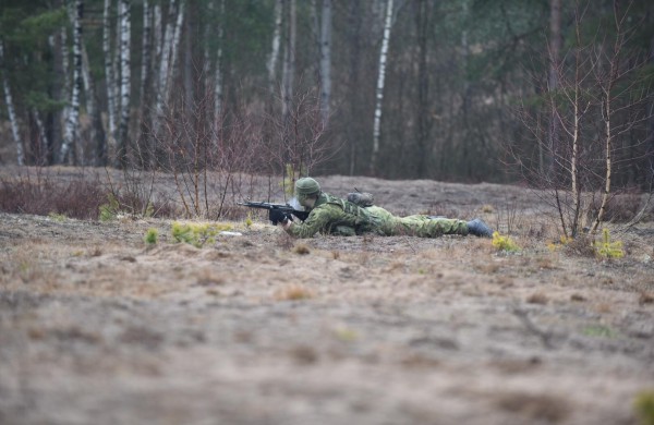 Savanorių būryje karybos pradžiamokslio mokėsi ir dviejų anūkų močiutė