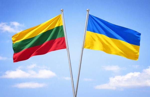 Lietuva skiria Ukrainai dar 15 mln. eurų ir pratęsia apsaugą karo pabėgėliams iki 2028-ųjų