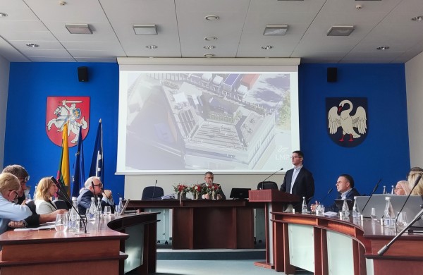 Taryba priėmė beprecedentį sprendimą: „Kartu ratu“ atleista nuo 238 tūkst. eurų infrastruktūros mokesčio