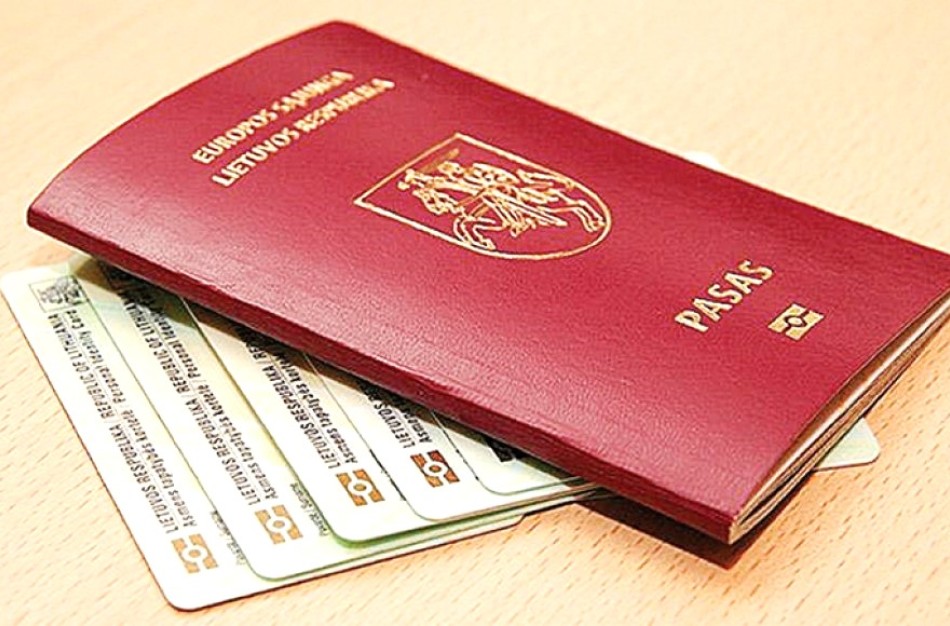 Spręs dėl neterminuoto asmens tapatybės kortelės ir paso galiojimo piliečiams nuo 65 metų 