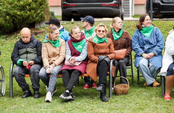 Jonavos rajono neįgaliųjų veiklos centre surengta „Rudenėlio skraistės“ šventė