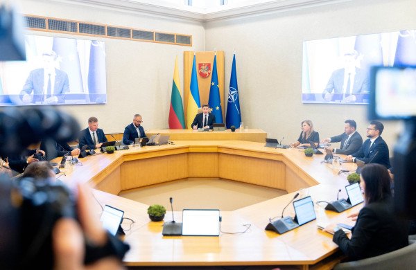 LRV: Pirmosios 100 Vyriausybės dienų: daugiau saugumo, rūpesčio šeimomis ir galimybių augti