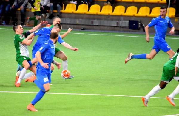 Po įspūdingo susitikimo pradžioje, atimti taškai iš čempiono „Žalgirio“