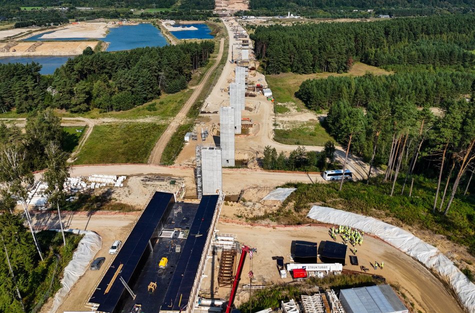 ,,LTG Infra“ skelbia naują konkursą dėl „Rail Baltica“ tilto per Nerį statybos darbų užbaigimo