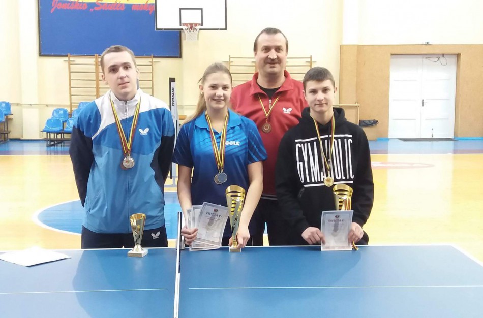 Stalo tenisininkas Rimas Lesiv – trijų medalių savininkas