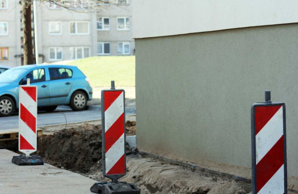 Prasidėjo kiemų tvarkymo darbai: šiemet darbams skirta 300 tūkst. eurų