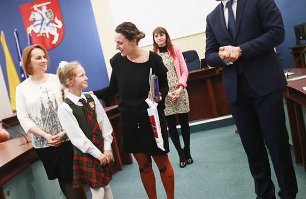 Apdovanoti eilėraščius ir rašinius kūrę Jonavos vaikai