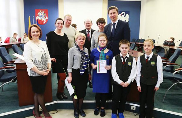 Apdovanoti eilėraščius ir rašinius kūrę Jonavos vaikai