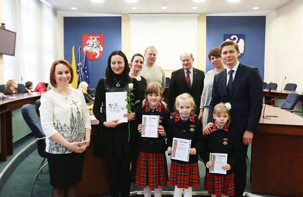 Apdovanoti eilėraščius ir rašinius kūrę Jonavos vaikai
