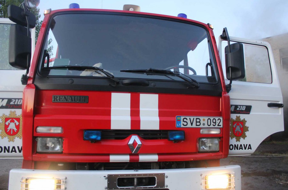 Moteris naktį praleido vonioje, ją gelbėjo ugniagesiai