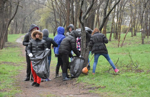 Šilumos ir gero oro stokojantis pavasaris sumažino ir akcijos „Darom“ dalyvių gretas