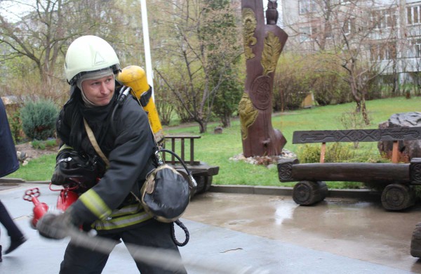 Jonavos globos namuose - ugniagesių pratybos