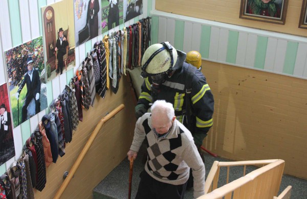 Jonavos globos namuose - ugniagesių pratybos