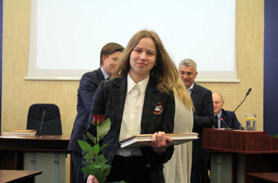 Jonavoje apdovanoti G. Kanovičiaus premijos skyrimo konkurso dalyviai