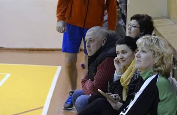 Rajono tinklinio pirmenybėse – lyderių nesėkmės jau pirmose rungtynėse