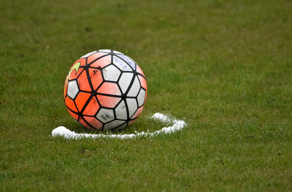 Mažojo futbolo pirmenybėse – 9 komandos