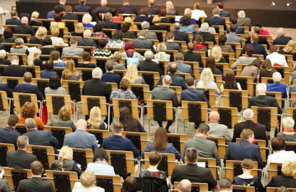 LSDP suvažiavimas patvirtino – Jonavoje kandidatuos R. Sinkevičius