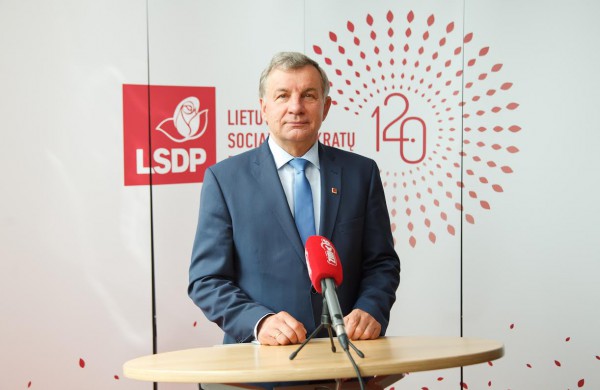 LSDP suvažiavimas patvirtino – Jonavoje kandidatuos R. Sinkevičius