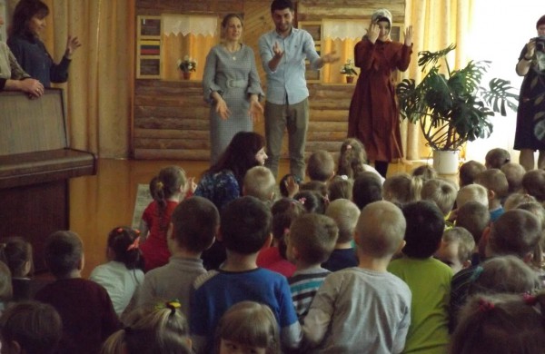 Lopšelyje darželyje „Saulutė“ – svečiai iš Turkijos