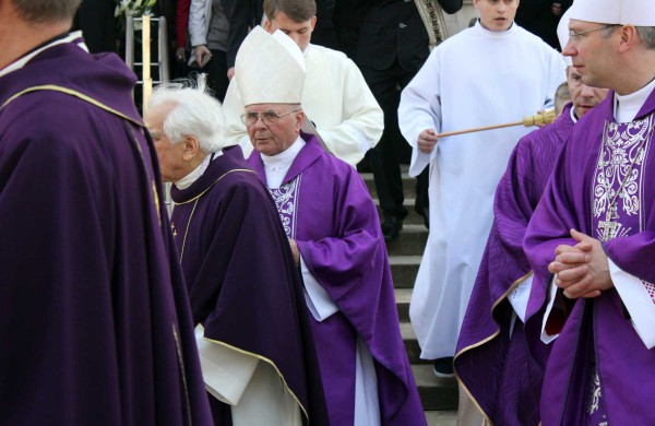 Į paskutinę kelionę išlydėtas kunigas V. A. Pranckietis