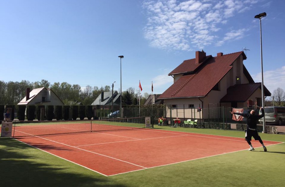 Prasidėjo tradicinis mėgėjų teniso turnyras “Lakštingala Open  2016”