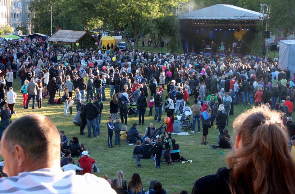 Per Jonines visoje Jonavoje ketinama uždrausti prekybą stipriais alkoholiniais gėrimais