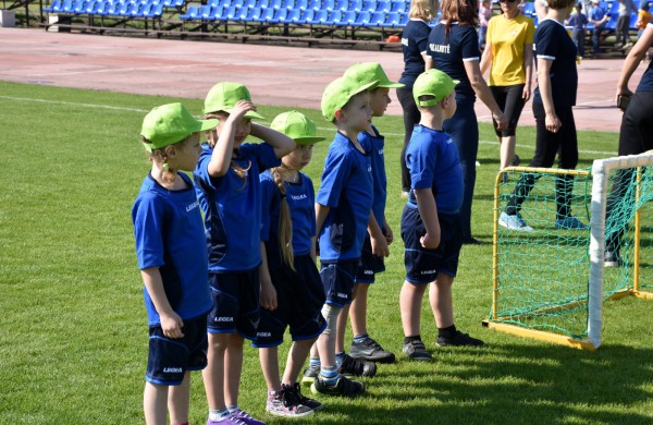 Mažieji ugdytiniai – „futboliuko“ turnyre