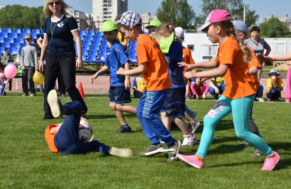 Mažieji ugdytiniai – „futboliuko“ turnyre
