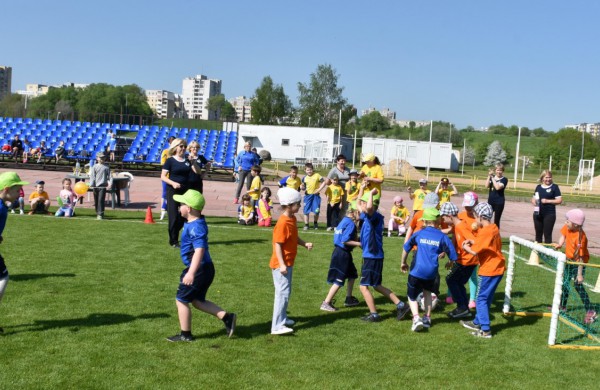 Mažieji ugdytiniai – „futboliuko“ turnyre
