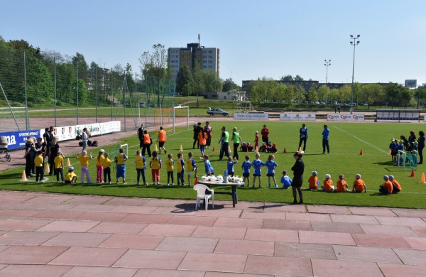 Mažieji ugdytiniai – „futboliuko“ turnyre