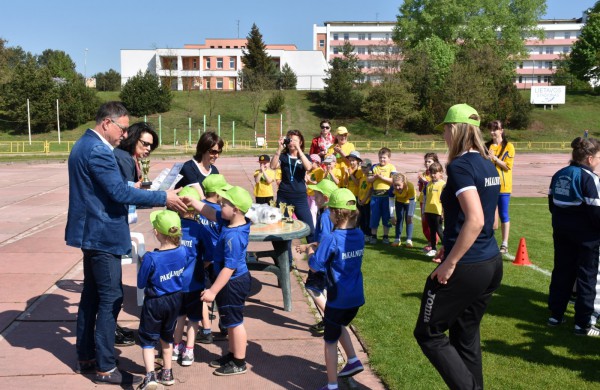 Mažieji ugdytiniai – „futboliuko“ turnyre