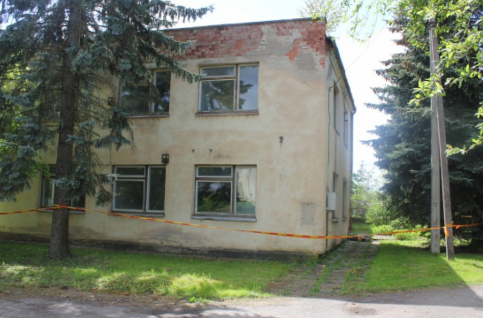 Pastatą "vaiduoklį" Kauno gatvėje norėtų paversti verslo inkubatoriumi