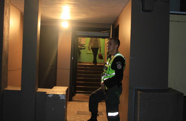 Penktadienis, 13: penkiolikmetę įmetė į tvenkinį, muštynės miesto centre, sugyventinių konfliktas