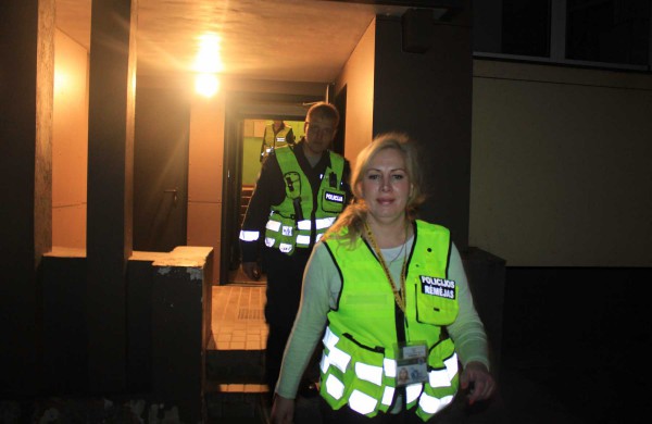 Penktadienis, 13: penkiolikmetę įmetė į tvenkinį, muštynės miesto centre, sugyventinių konfliktas